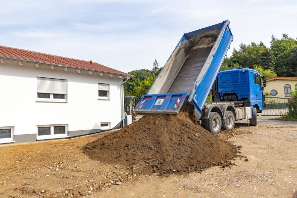 Garden Dirt Delivery in Terre Haute