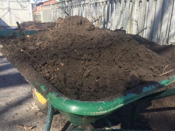 Residential Dirt Delivery in Terre Haute
